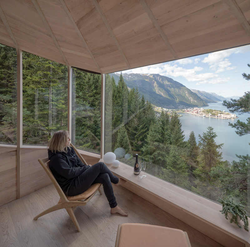 מגזין מקו ועד תרבות Even if only the eyes could travel afar<br><br>The Woodnest vacation cabins <br><br>Odda, Norway 